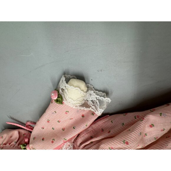 Handcrafted Vintage Rag Doll Pink Floral Dress & Bonnet Lace Trim & Ribbon READ - Picture 9 of 16